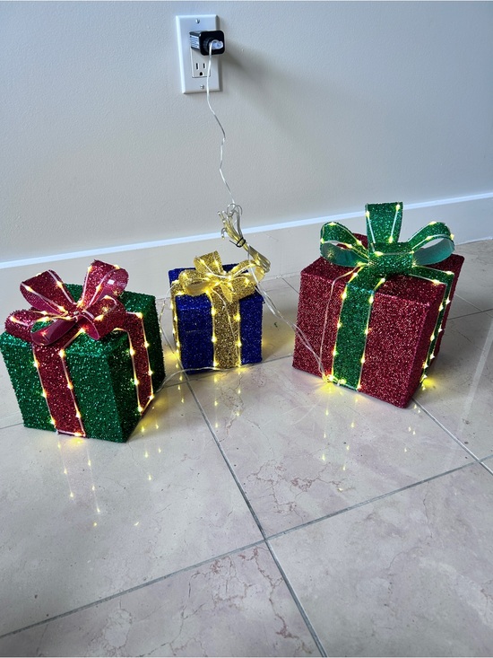 Other - Festive Glitter Gift Box Set of 3 LED Lights - Green, Red, Blue,Gold Christmas
